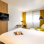 Mercure Centre 4* Μετς