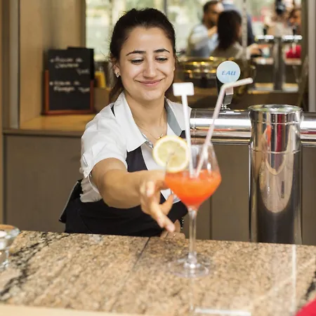 Mercure Centre Hotel Mety