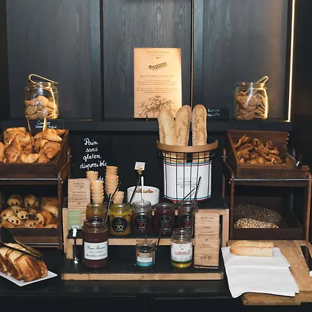 Mercure Centre Otel 4*