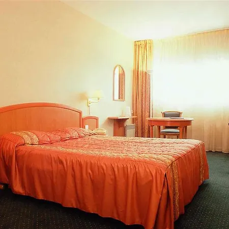 Hotel Mercure Centre 4*