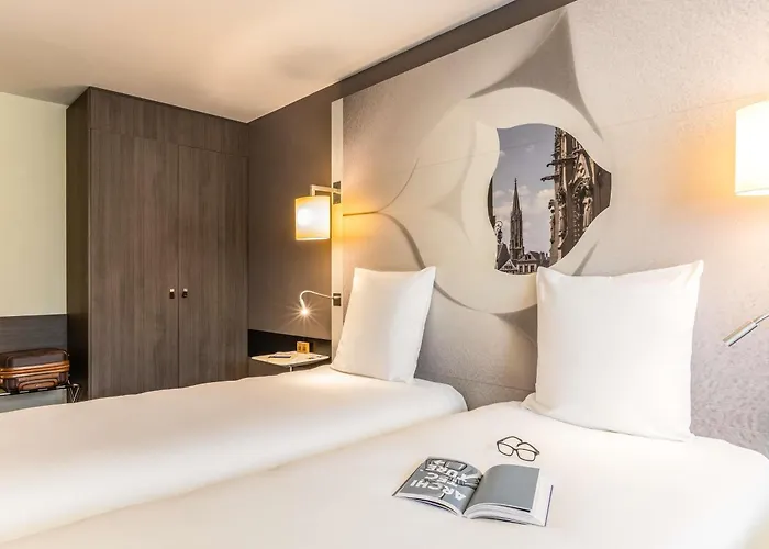 Mercure Centre Hotel 4*