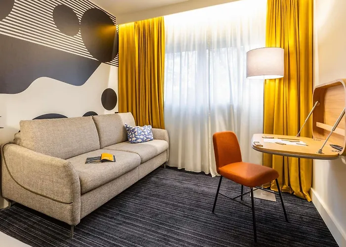 Mercure Centre Otel 4*